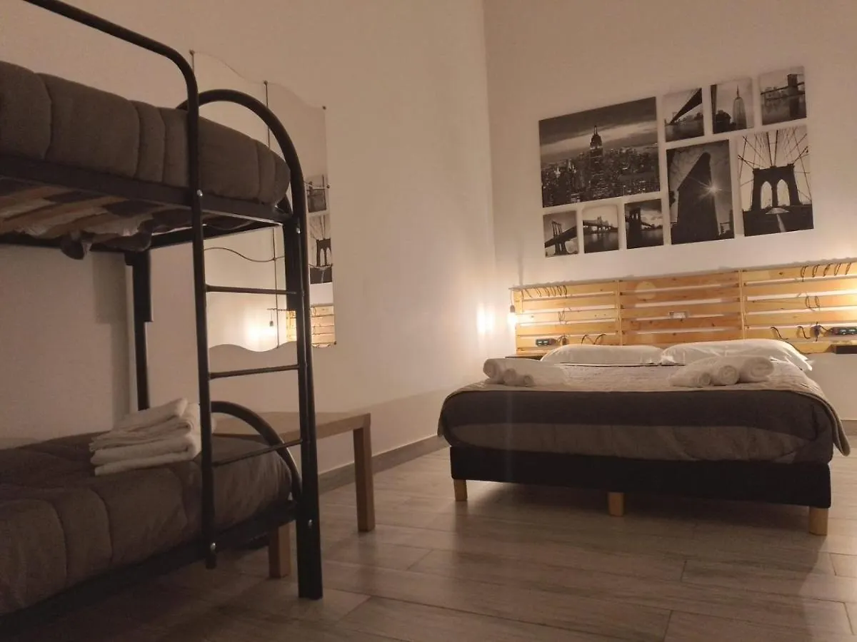 Hotel La Casa Del Rione Sanita' Nápoles Pensión